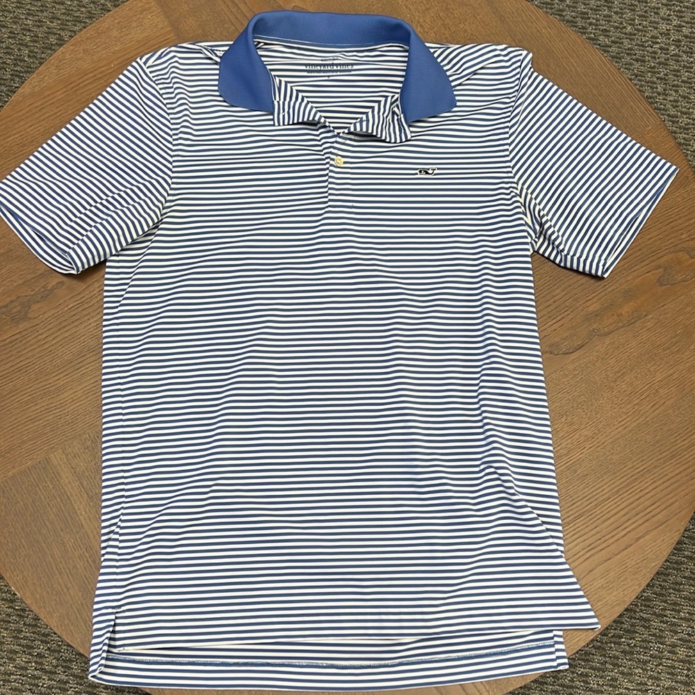 Men’s Vineyard Vines Polo, small, Navy and White striped. Great condition!